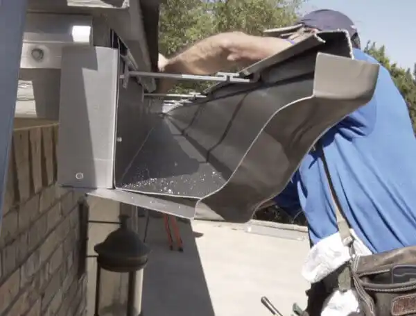gutter services Camanche Village